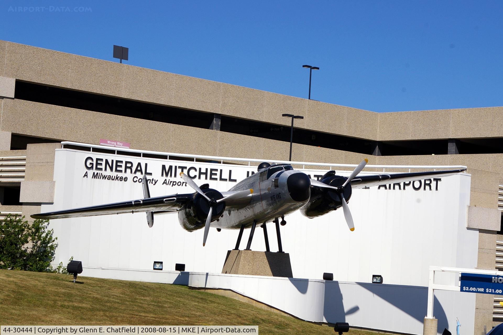44-30444, 1944 North American TB-25M Mitchell C/N 108-33719, Mitchell in front of Milwaukee Mitchell Airport