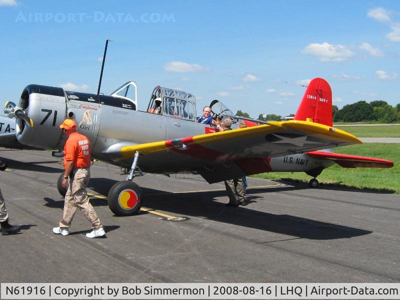 N61916, 1942 Vultee SNV-1 (BT-13A) Valiant C/N 7041, On display at Wings of Victory airshow - Lancaster, Ohio