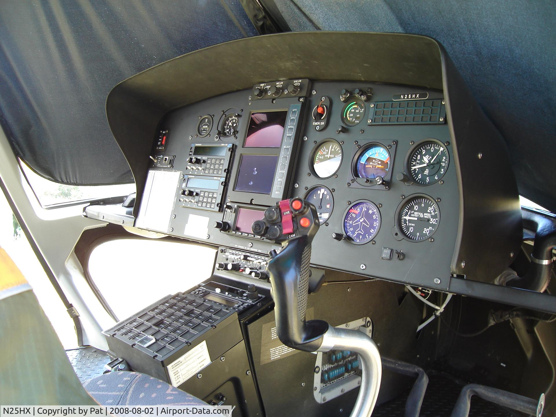 N25HX, 2007 Eurocopter AS-350B-3 Ecureuil Ecureuil C/N 4355, Instument Panel