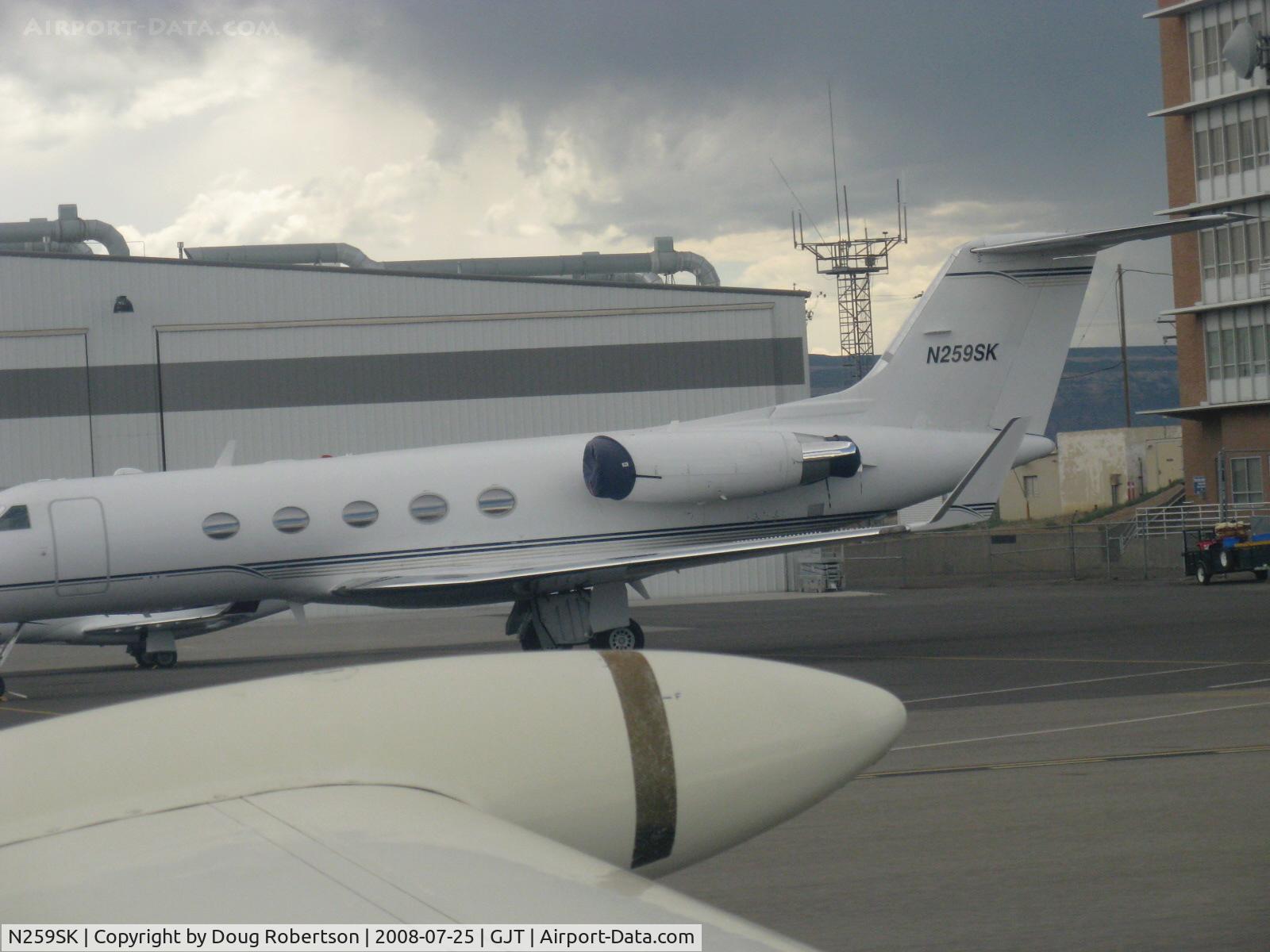 N259SK, 1981 Gulfstream American G-1159A Gulfstream III Gulfstream III C/N 327, 1981 Gulfstream American G-1159A, two Rolls Royce SPEY Mk 511SR turbojets