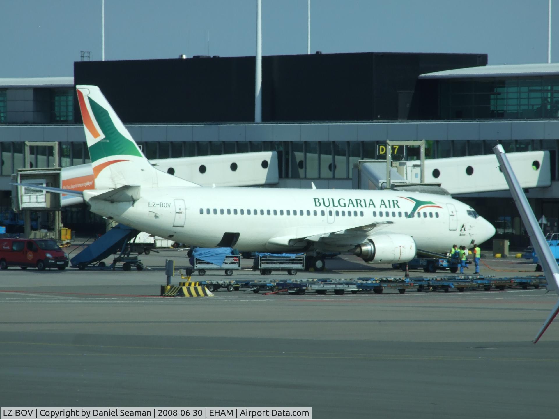LZ-BOV, 1987 Boeing 737-330 C/N 23833, nice!!!