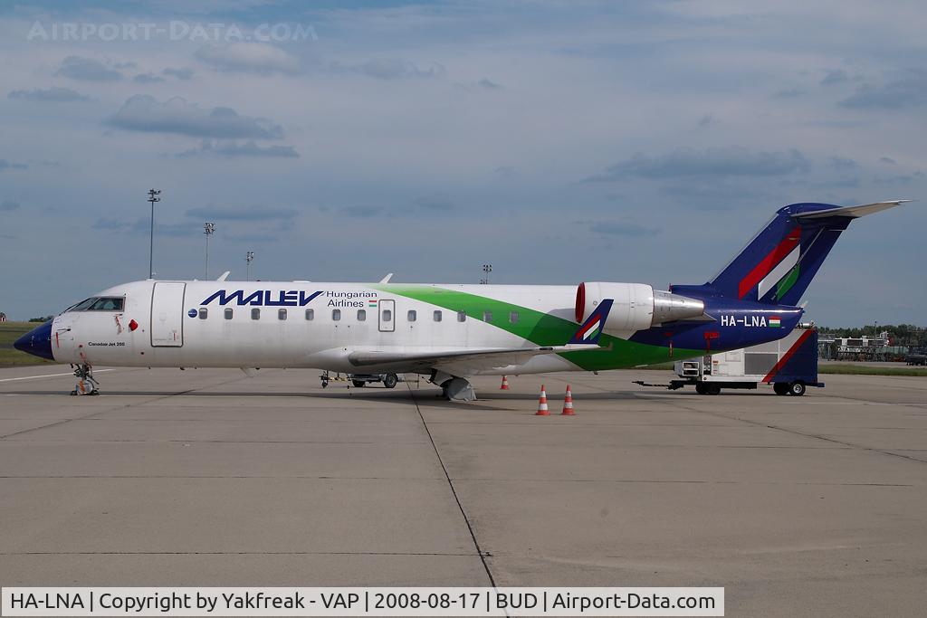 HA-LNA, 2002 Canadair CRJ-100ER (CL-600-2B19) C/N 7676, Malev Regionaljet