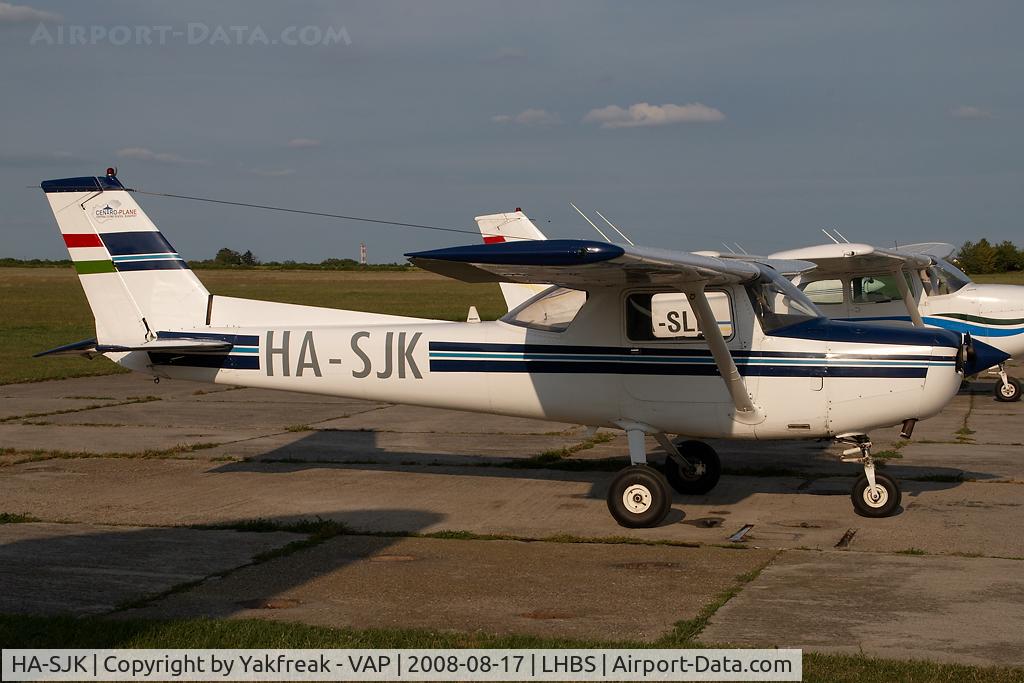 HA-SJK, 1981 Cessna 152 C/N 15284860, Cessna 150