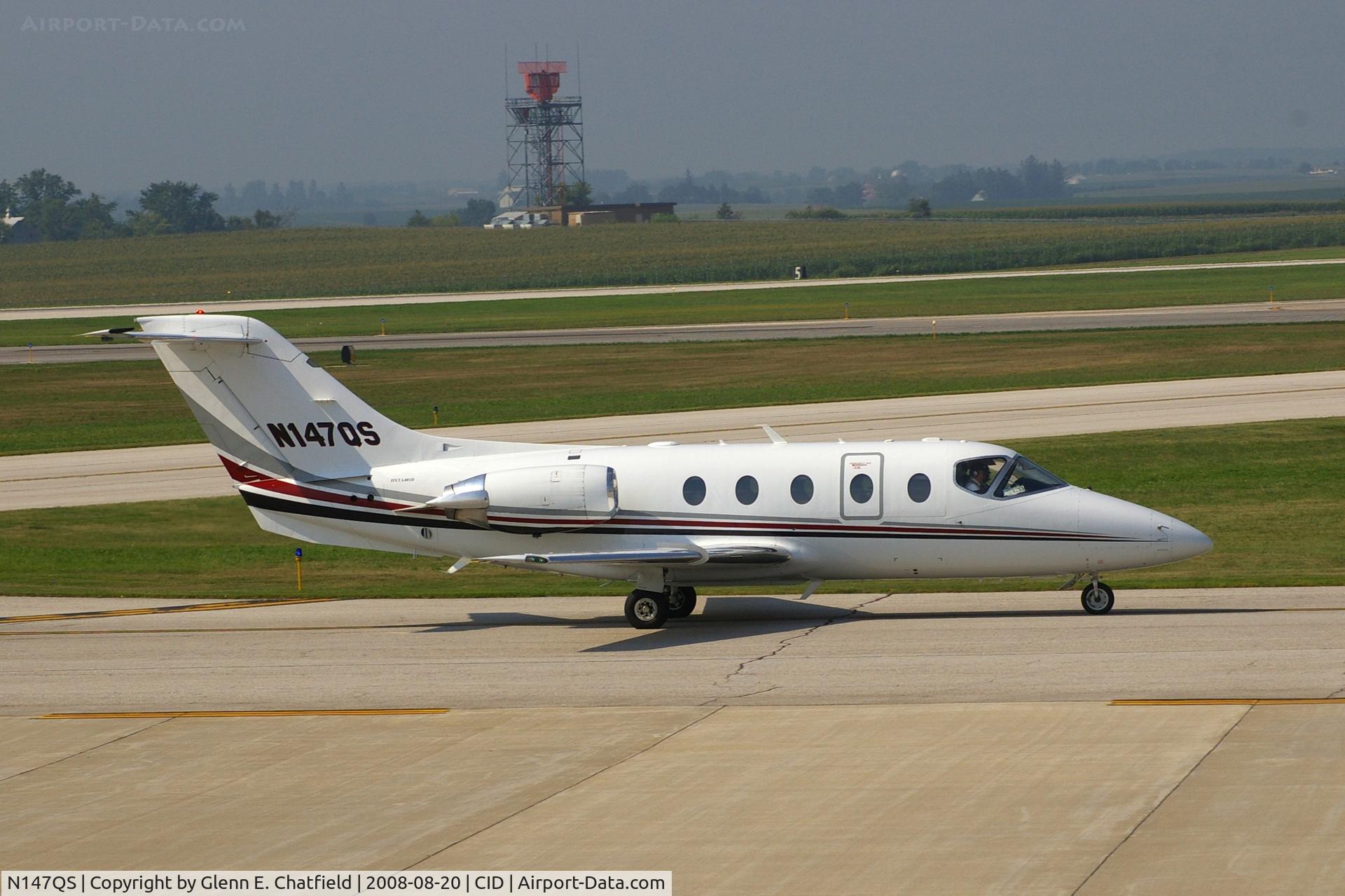 N147QS, Raytheon 400A C/N RK-436, Taxiing to Landmark FBO