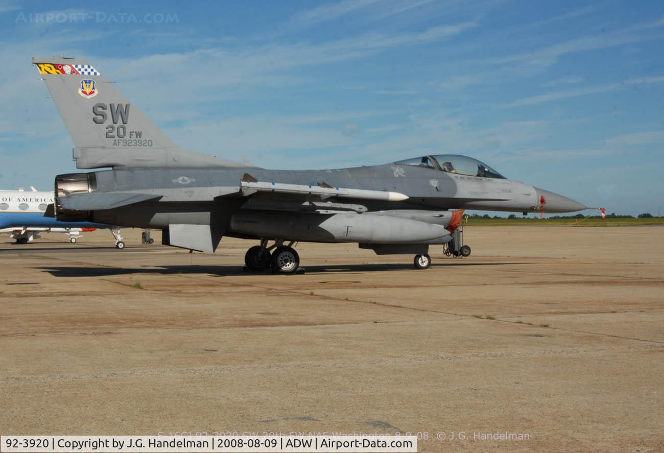 92-3920, Lockheed F-16C Fighting Falcon C/N CC-162, F-16CJ 92-3920 at NAF Washington
