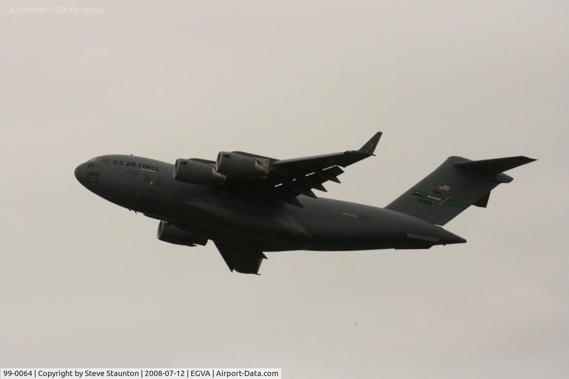 99-0064, 1999 Boeing C-17A Globemaster III C/N 50068/P-64, Taken at the Royal International Air Tattoo 2008 during arrivals and departures (show days cancelled due to bad weather)