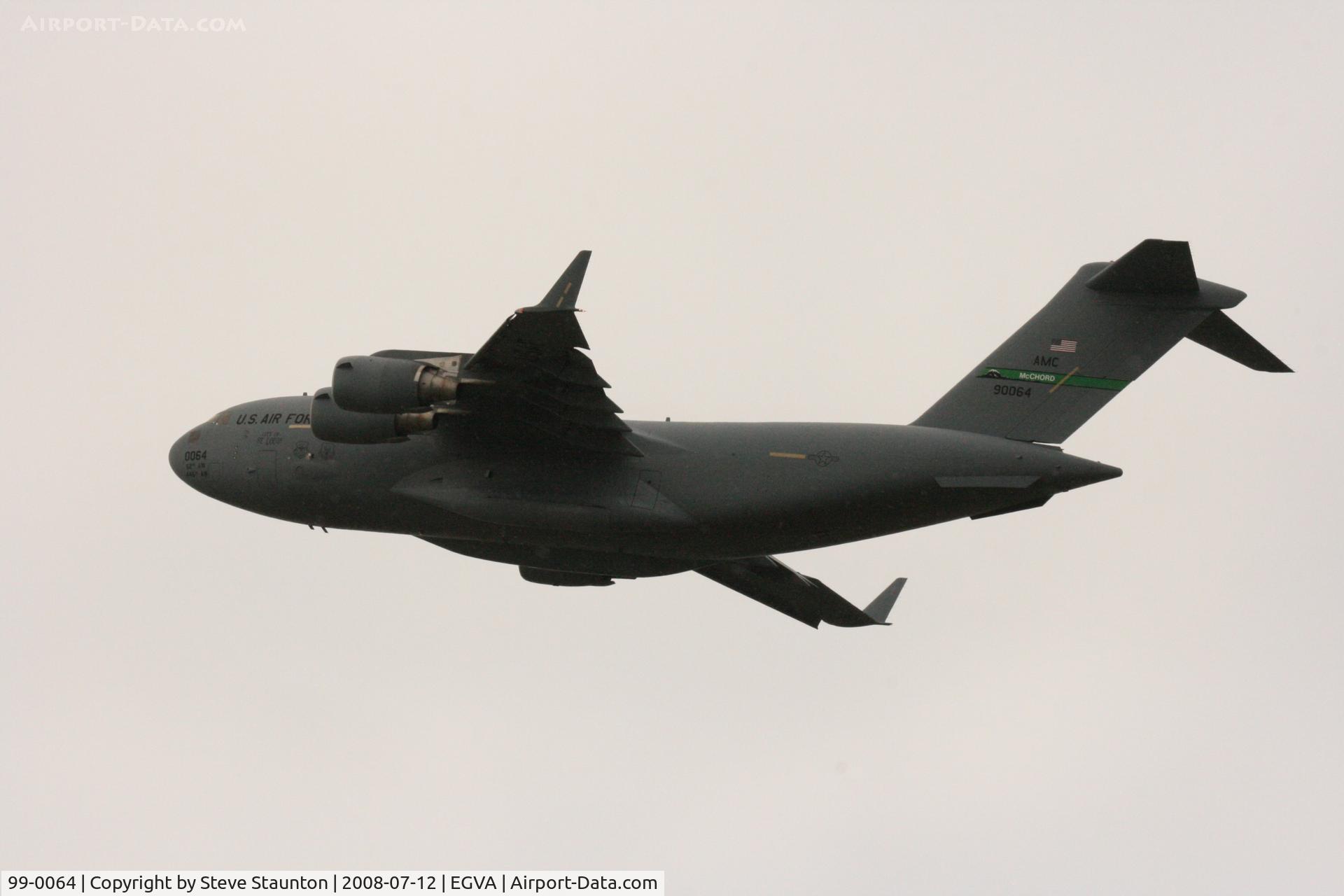 99-0064, 1999 Boeing C-17A Globemaster III C/N 50068/P-64, Taken at the Royal International Air Tattoo 2008 during arrivals and departures (show days cancelled due to bad weather)