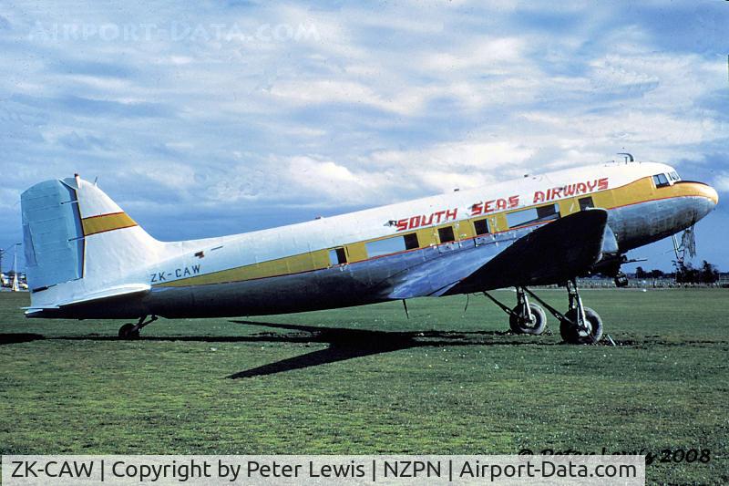 ZK-CAW, 1943 Douglas DC-3 C/N 18923, South Seas Airways Ltd., Auckland - 1971