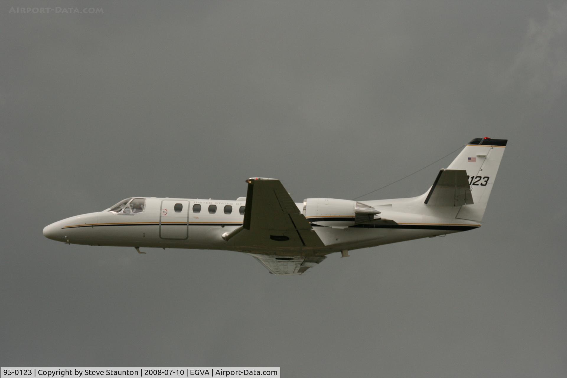 95-0123, 1995 Cessna UC-35A Citation Ultra C/N 560-0387, Taken at the Royal International Air Tattoo 2008 during arrivals and departures (show days cancelled due to bad weather)