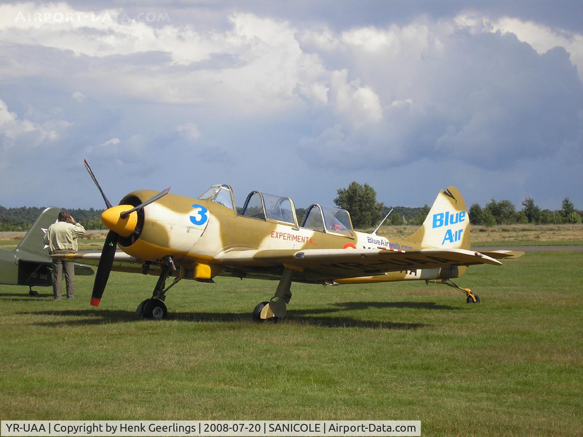 YR-UAA, 2005 Yakovlev (Aerostar) Yak-52TW C/N 0512604, Sanicole Airshow - Belgium, 20 Jul 08 , Iacarri Arobati Romenie Team
