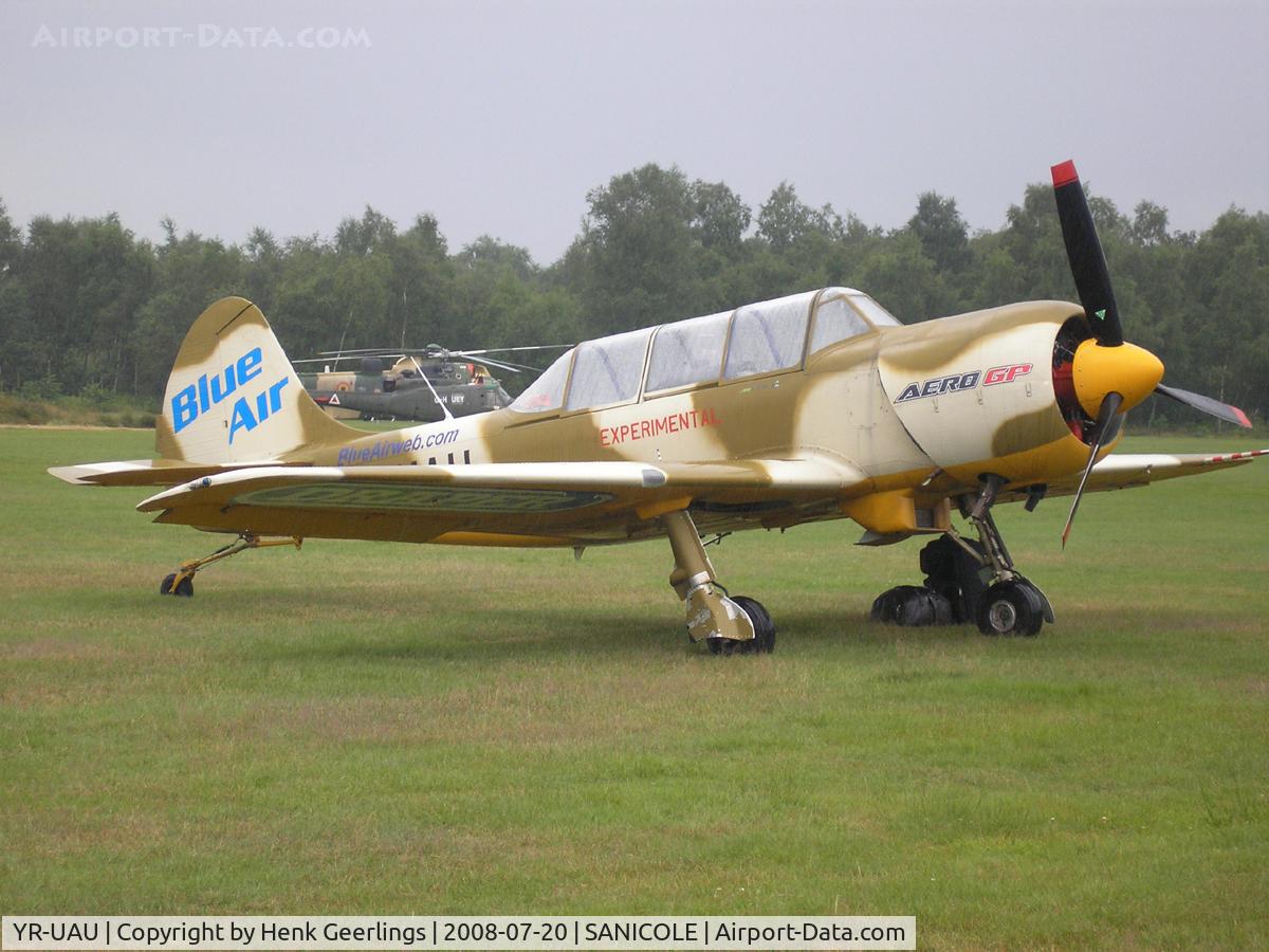 YR-UAU, Yakovlev Yak-52 C/N 0512603, Sanicole Airshow - Belgium, 20 jul 08 ,  Iacarri Arobati Romenie Team , 