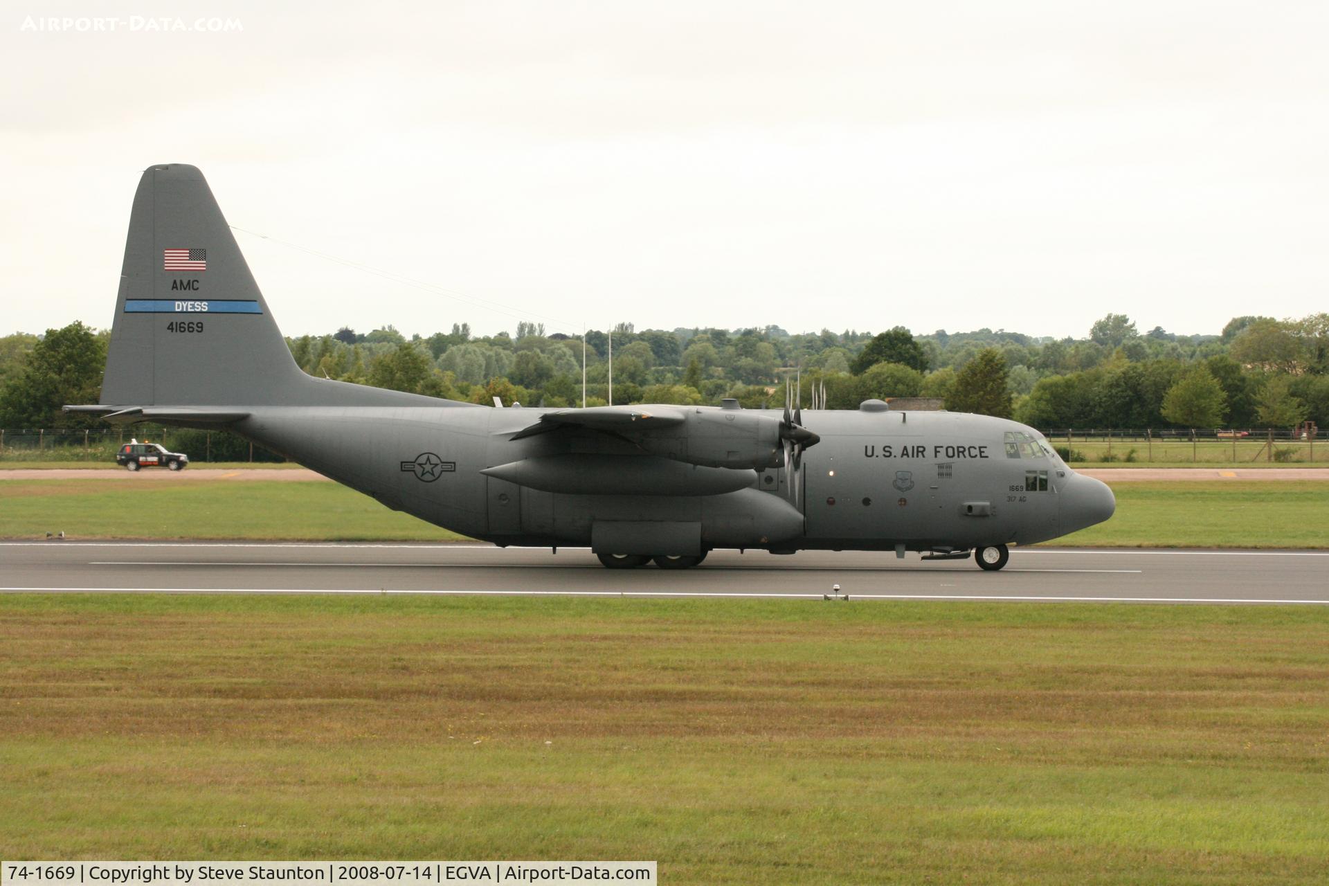 74-1669, 1974 Lockheed C-130H Hercules C/N 382-4617, Taken at the Royal International Air Tattoo 2008 during arrivals and departures (show days cancelled due to bad weather)