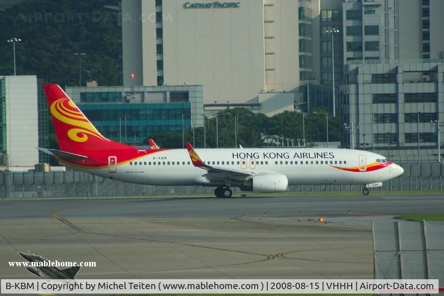 B-KBM, 2007 Boeing 737-84 C/N 35076, Hong Kong Airlines aligned for take-off