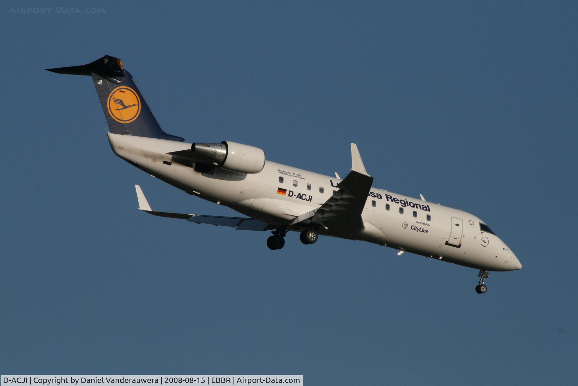D-ACJI, 1998 Canadair CRJ-100LR (CL-600-2B19) C/N 7282, arrival of flight LH4640 to rwy 02
