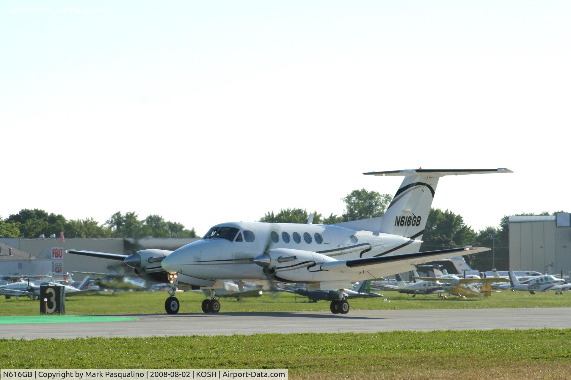 N616GB, 1980 Beech 200 Super King Air C/N BB-752, Beech 200