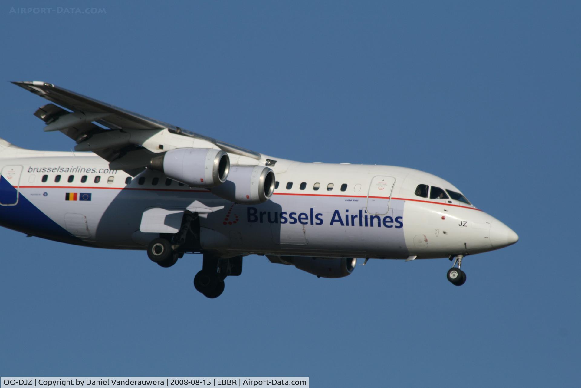 OO-DJZ, 1997 British Aerospace Avro 146-RJ85 C/N E.2305, arrival of flight SN2650 to rwy 02