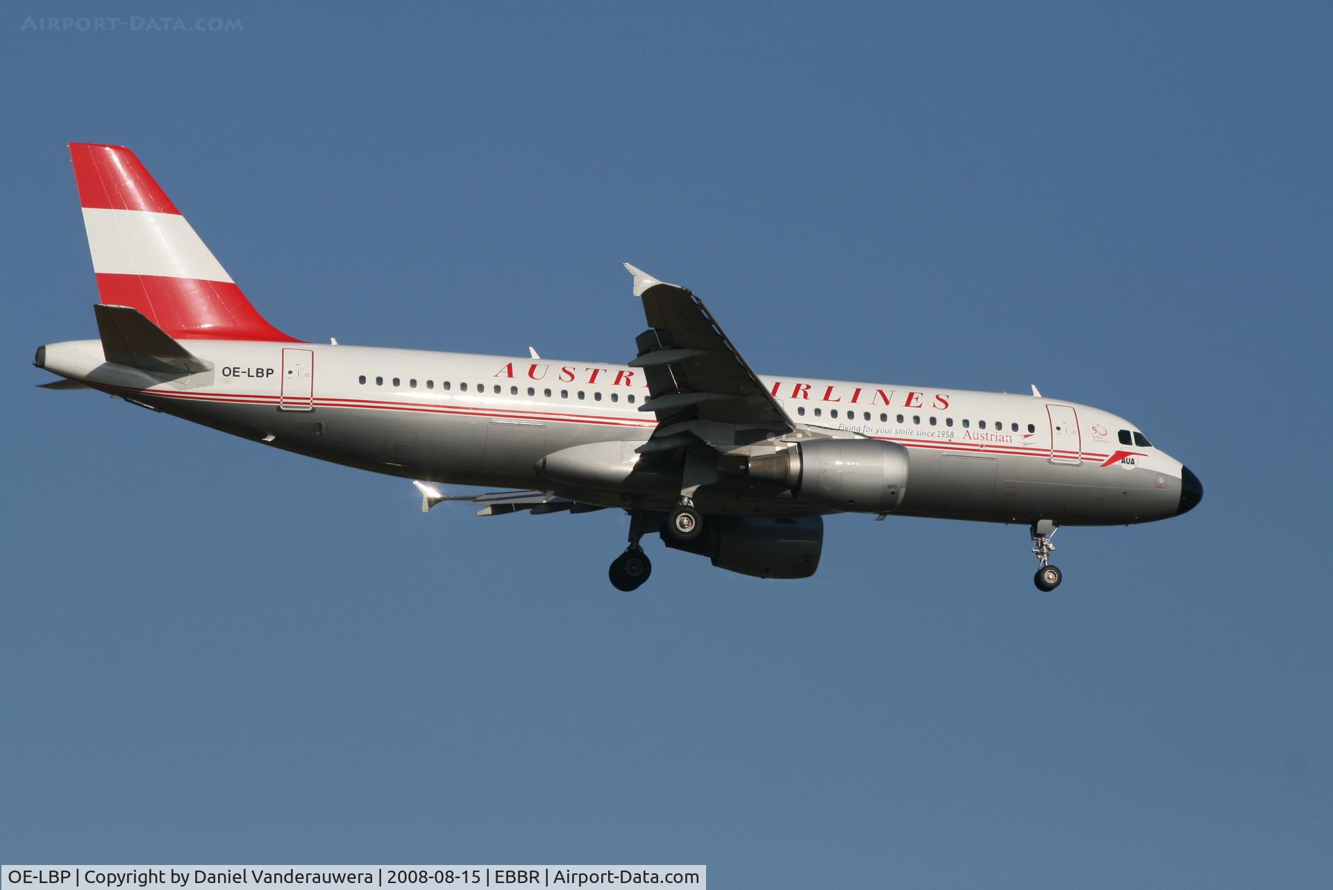 OE-LBP, 1998 Airbus A320-214 C/N 797, flight OS351 is descending to rwy 02