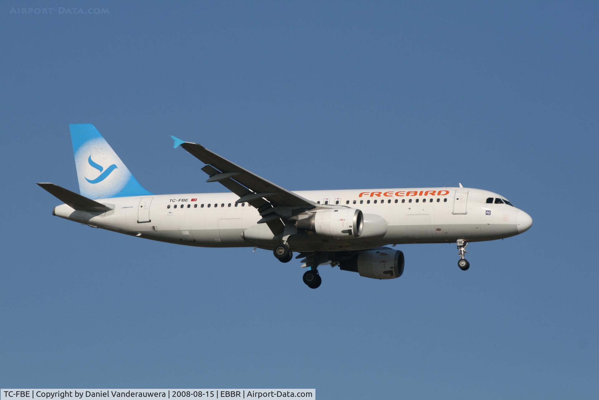 TC-FBE, 1990 Airbus A320-212 C/N 132, arrival of flight FHY881 to rwy 02