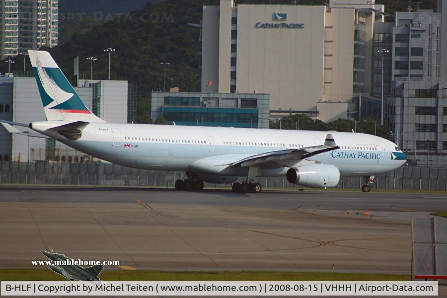 B-HLF, 1995 Airbus A330-342 C/N 113, Cathay Pacific ready for take-off