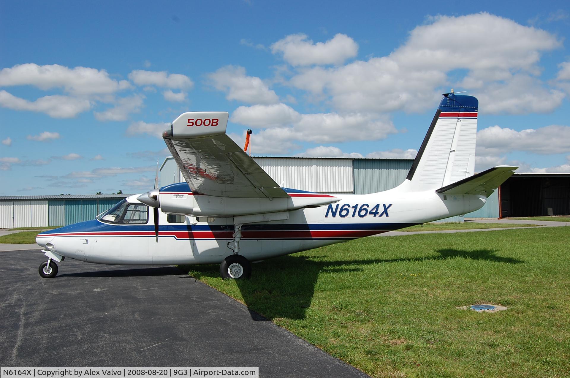 N6164X, 1961 Aero Commander 500-B C/N 500B-1012-33, Taken at 9G3