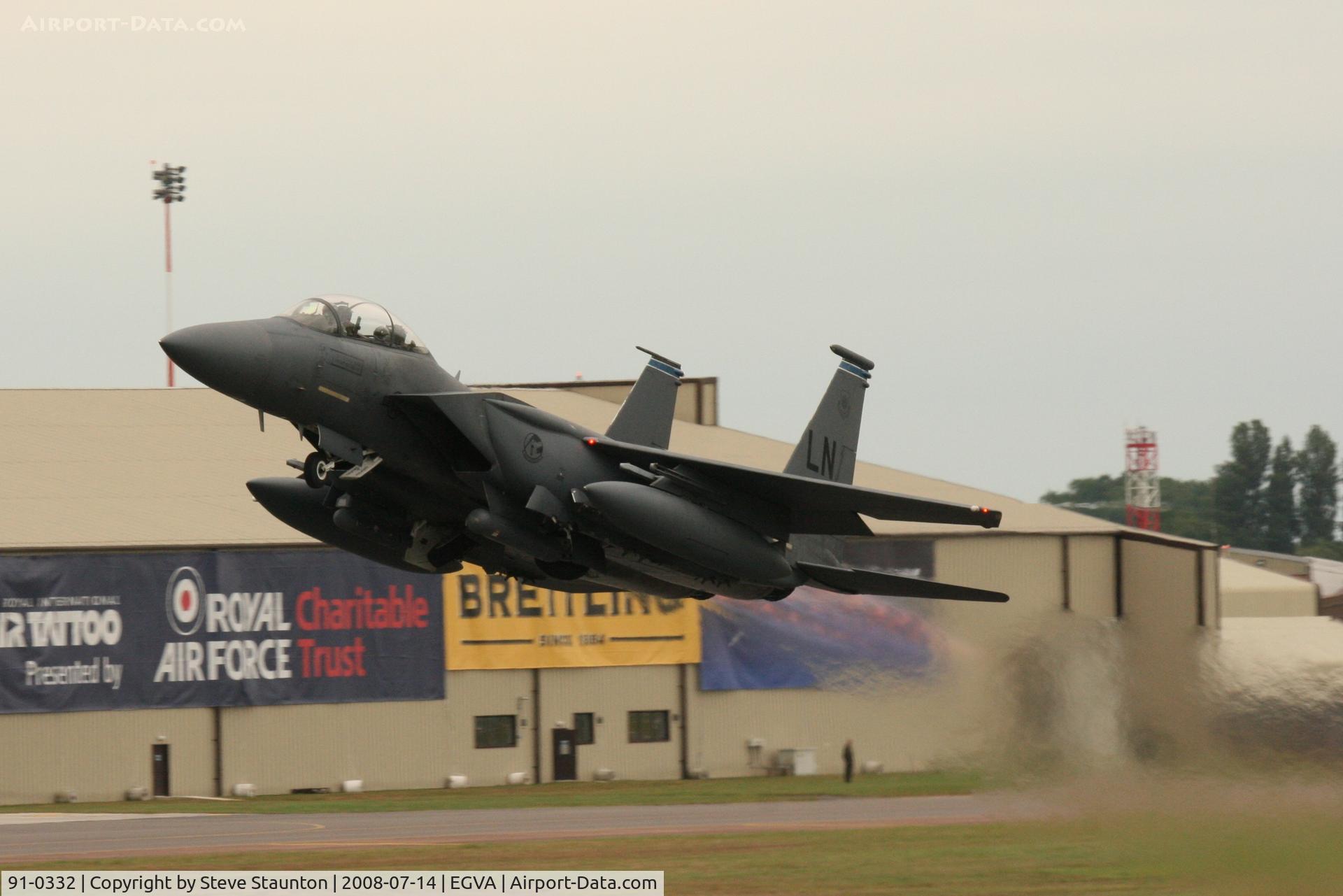 91-0332, 1991 McDonnell Douglas F-15E Strike Eagle C/N 1239/E197, Taken at the Royal International Air Tattoo 2008 during arrivals and departures (show days cancelled due to bad weather)