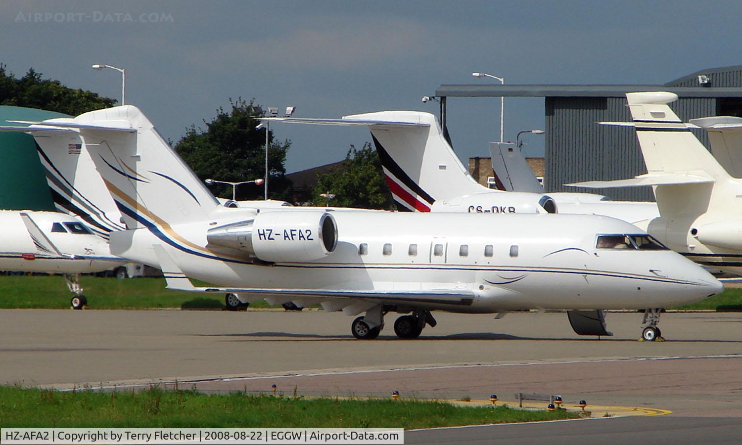 HZ-AFA2, Canadair Challenger 604 (CL-600-2B16) C/N 5320, Challenger at Luton