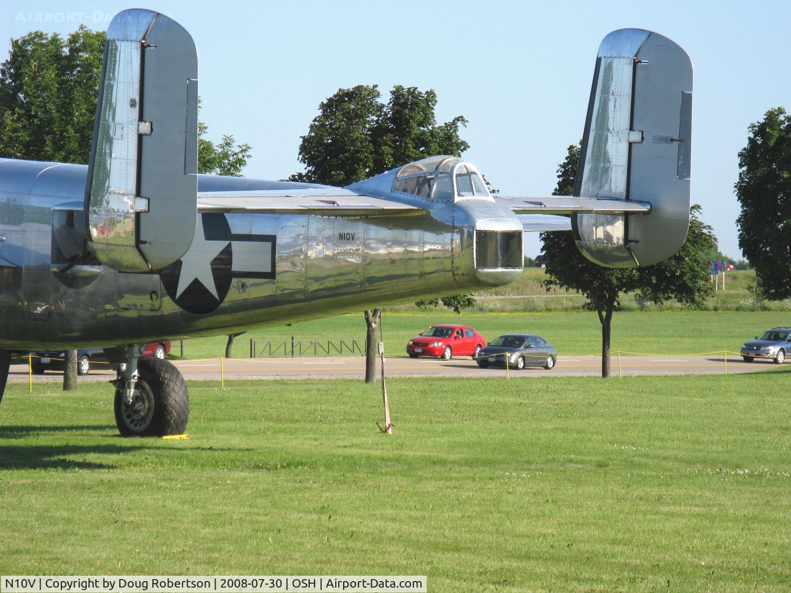 N10V, 1943 North American B-25H Mitchell C/N 98-21433, 1943 North American B-25H MITCHELL, two Wright R-2600-13 Cyclone 14 cylinder 1,700 Hp each, Limited class, tail turret 