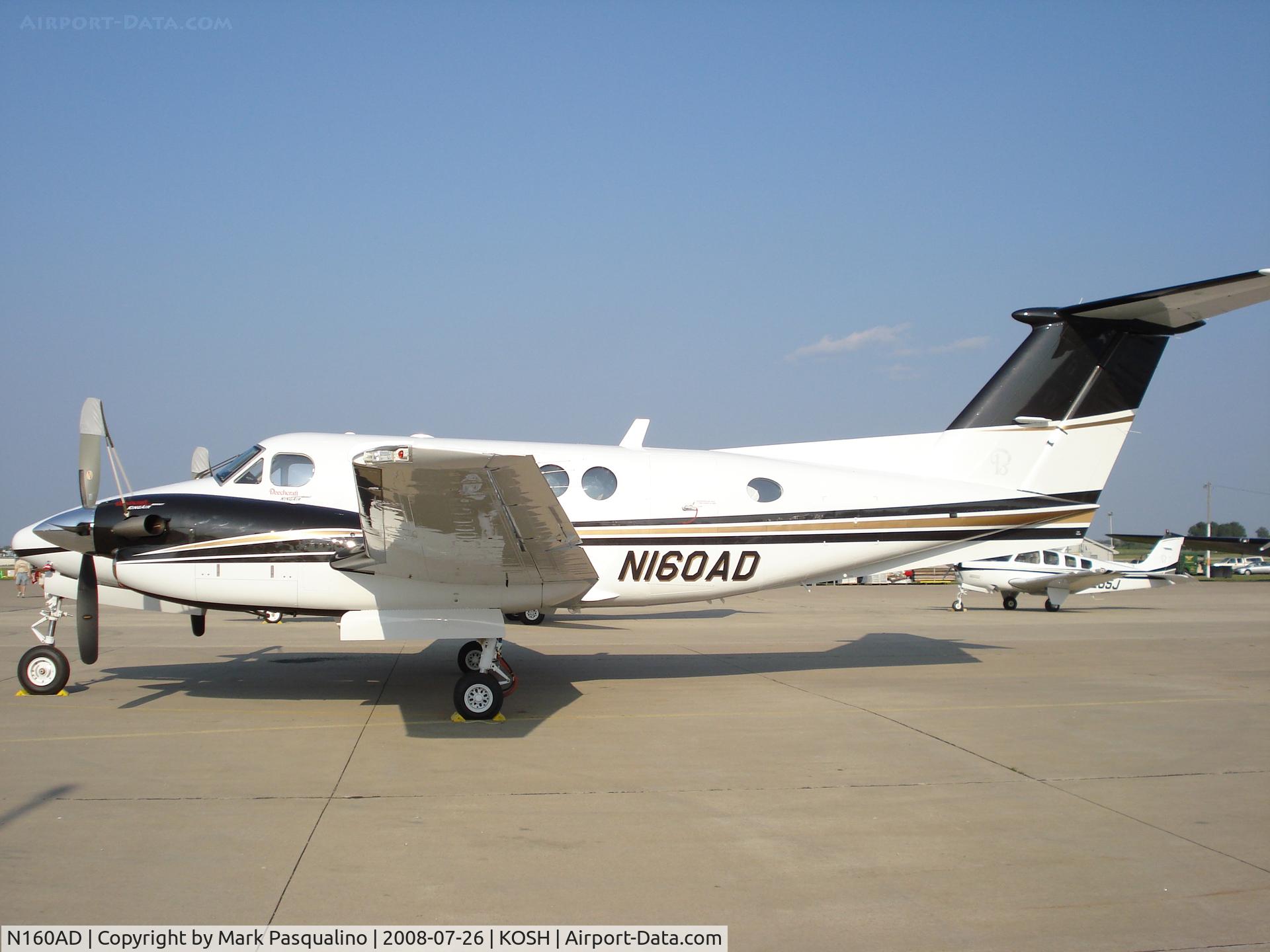 N160AD, 2008 Hawker Beechcraft B200GT King Air C/N BY-42, Beech B200GT
