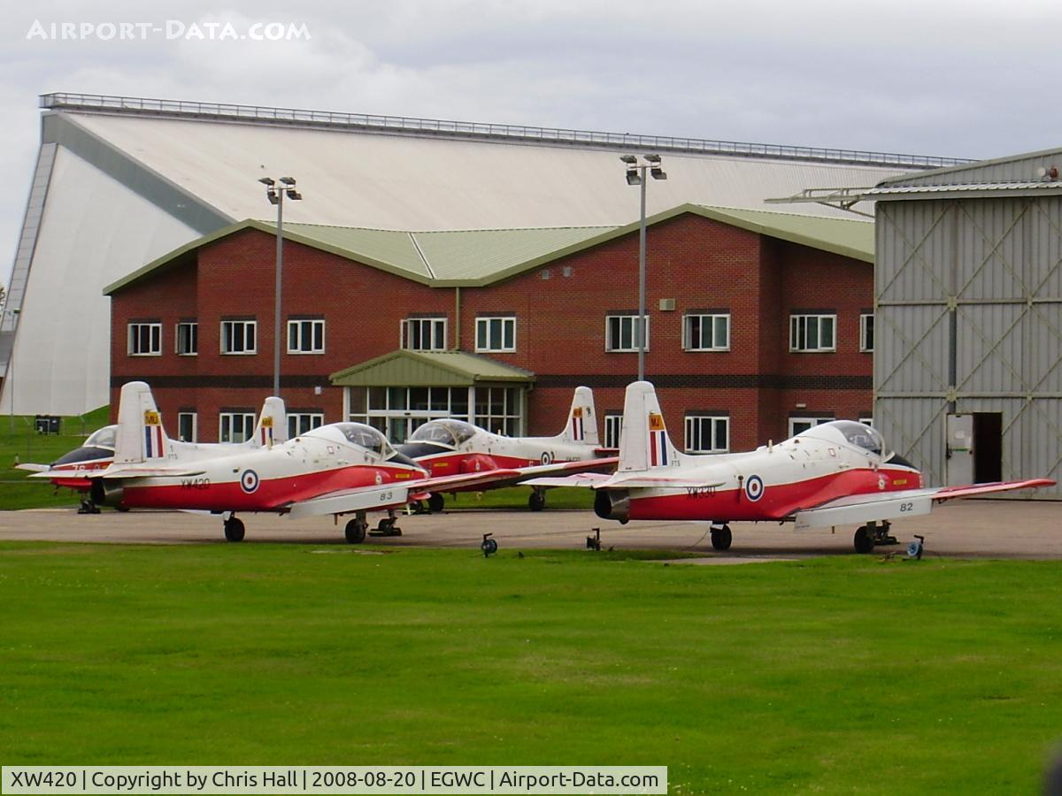 XW420, 1971 BAC 84 Jet Provost T.5A C/N EEP/JP/1042, Hunting Jet Provost T5A, 1 SoTT alongside XW330