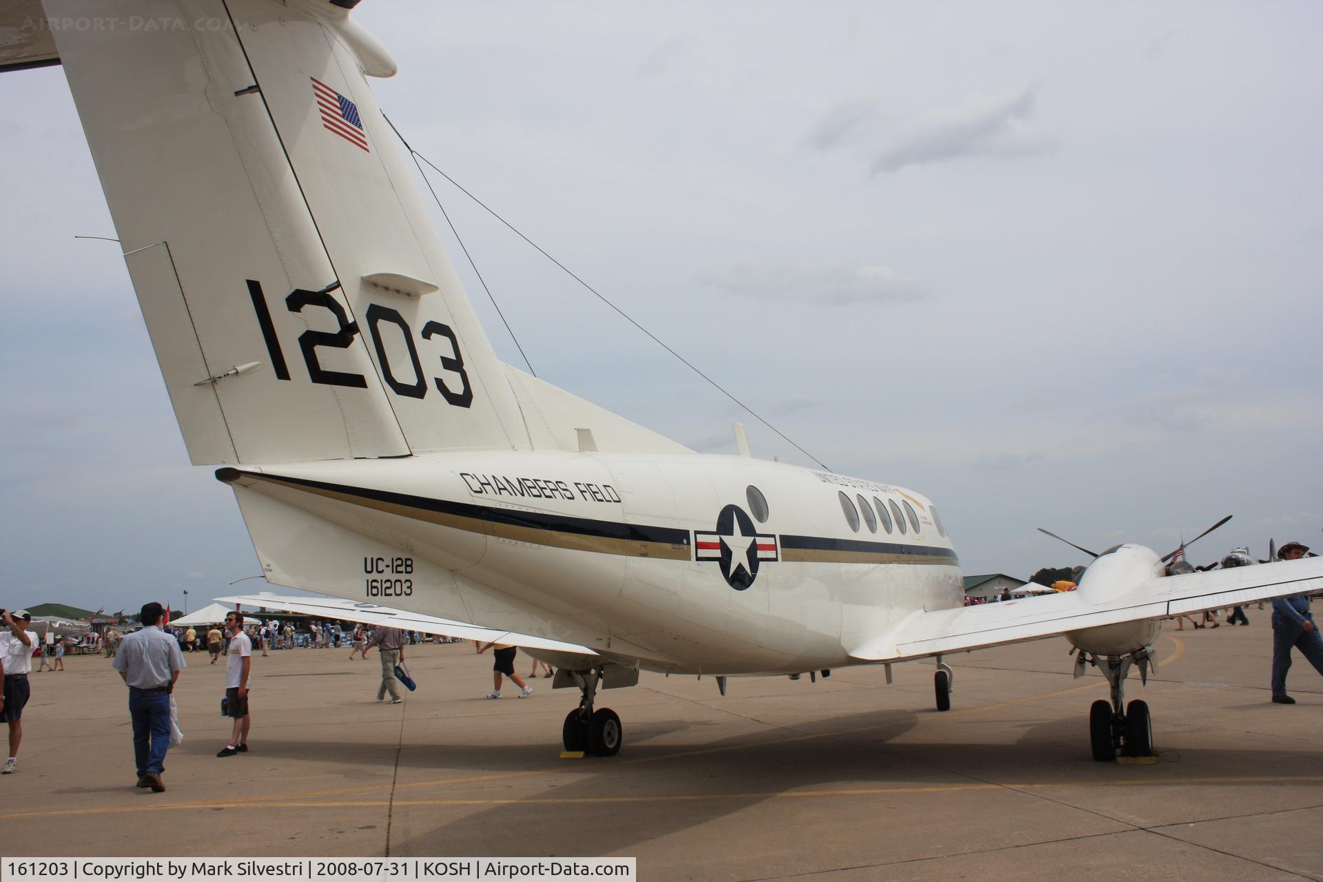 161203, Beech UC-12B Huron C/N BJ-19, Oshkosh 2008