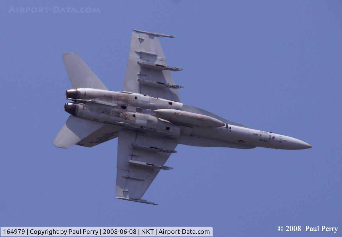 164979, McDonnell Douglas F/A-18C Hornet C/N 1283/C394, The landing break