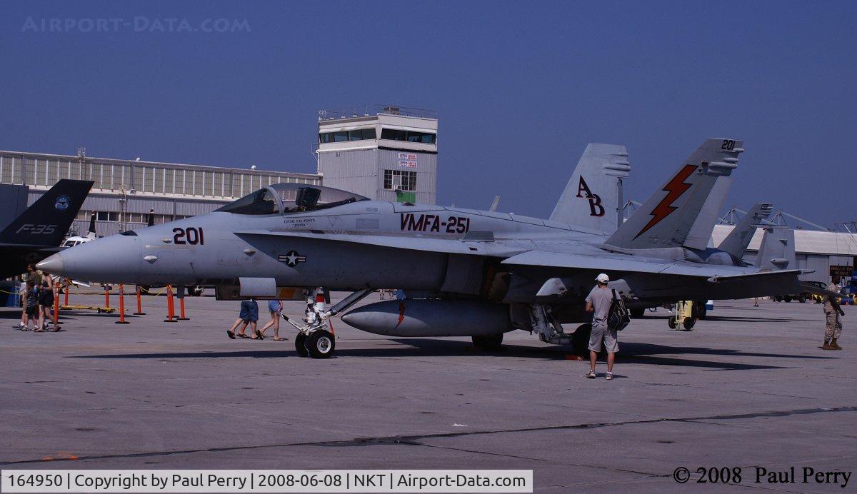 164950, McDonnell Douglas F/A-18C Hornet C/N 1250/C374, This year, she's taking a break on the static line