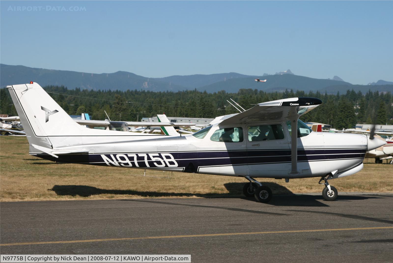 N9775B, 1981 Cessna 172RG Cutlass RG C/N 172RG1029, Arlington fly in