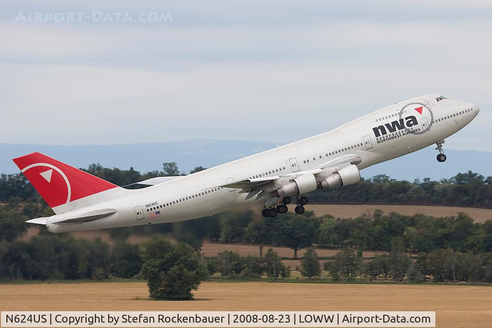 N624US, 1979 Boeing 747-251B C/N 21706, NW742