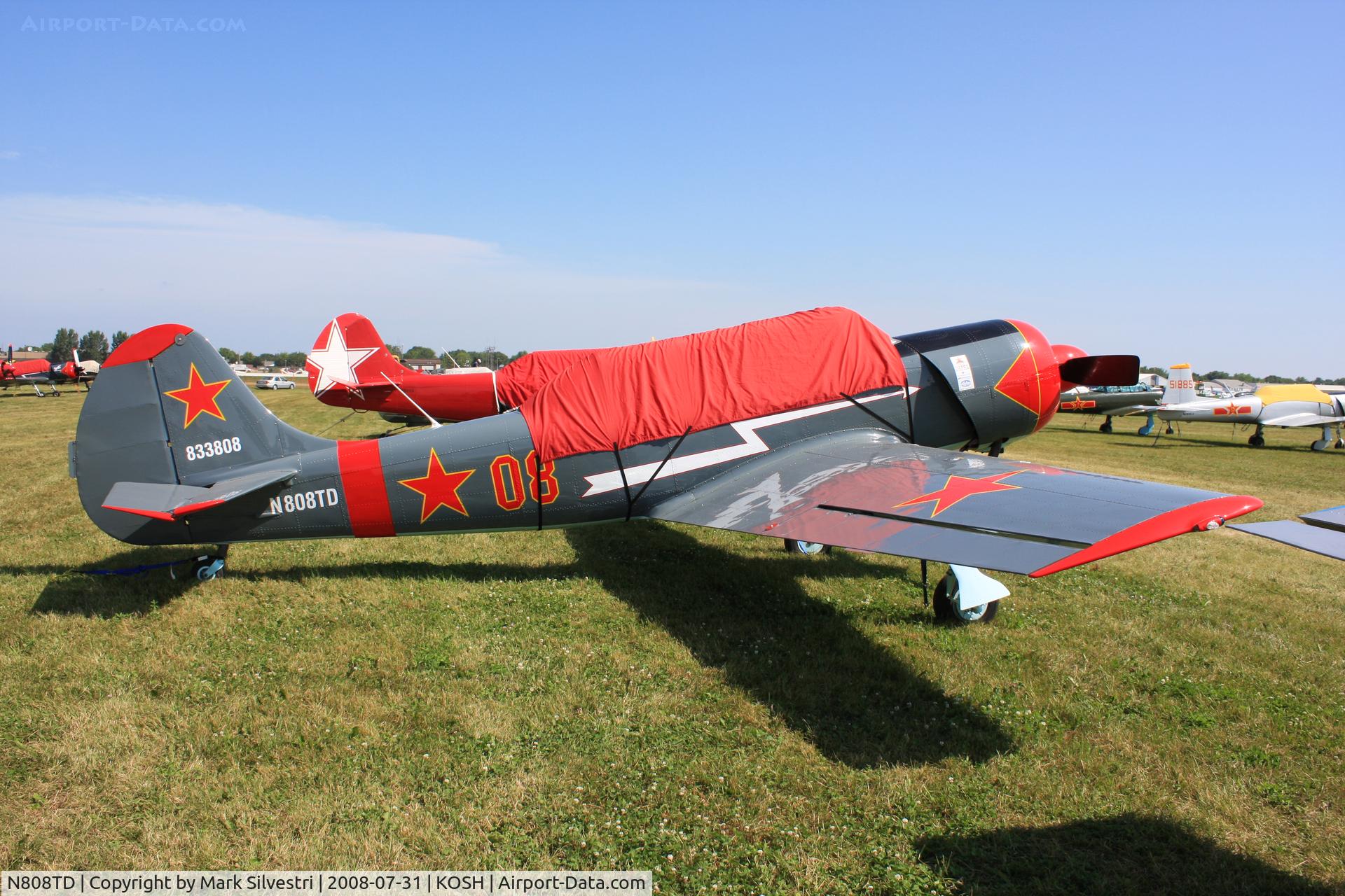 N808TD, Yakovlev (Aerostar) Yak-52 C/N 833808, Oshkosh 2008