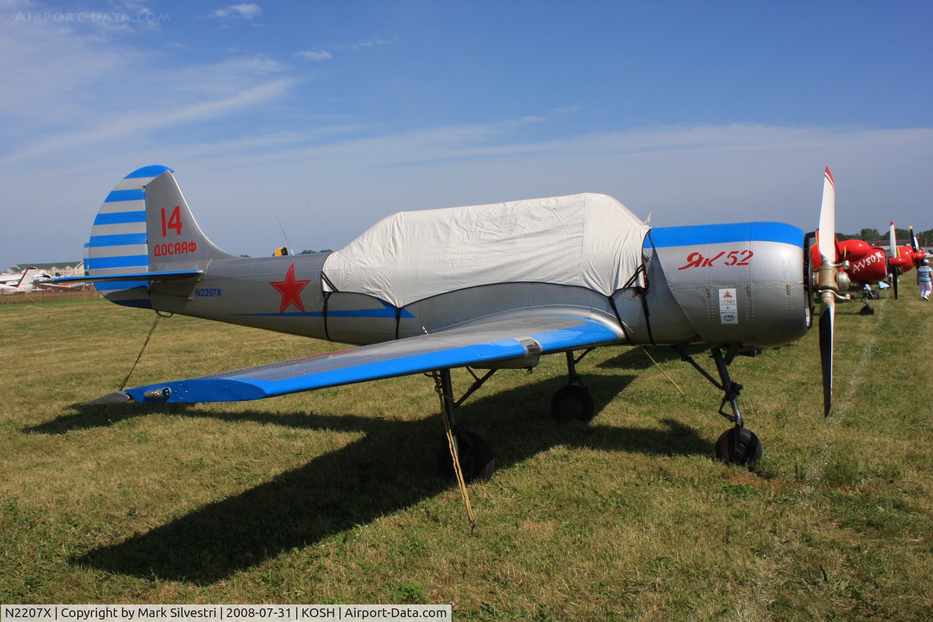N2207X, 1982 Yakovlev Yak-52 C/N 822014, Oshkosh 2008