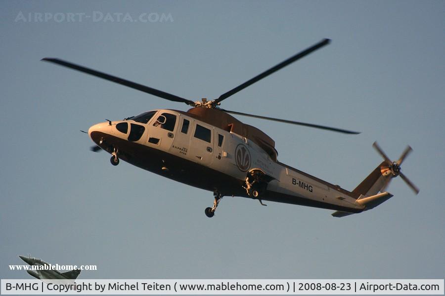 B-MHG, 1997 Sikorsky S-76B C/N 760465, From Heli Express doing the shuttle between Macau and Hong Kong Island