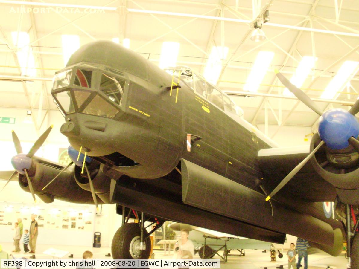 RF398, 1945 Avro 694 Lincoln B.2 C/N Not found RF398, Avro 694 Lincoln, RAF Museum