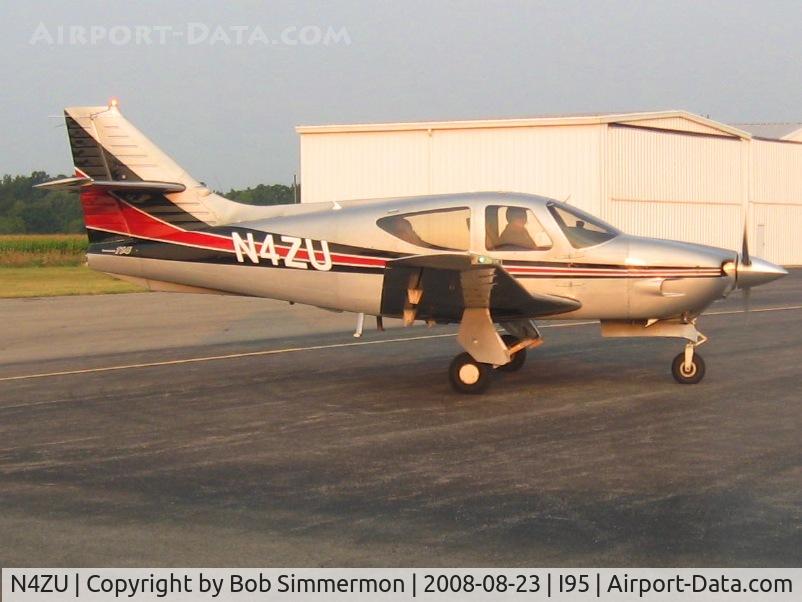 N4ZU, 1978 Rockwell International 114 Commander C/N 14290, On the ramp at Kenton, OH