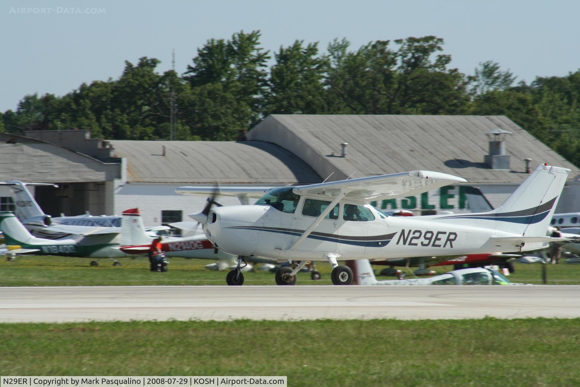 N29ER, 1977 Cessna 172N C/N 17269532, Cessna 172