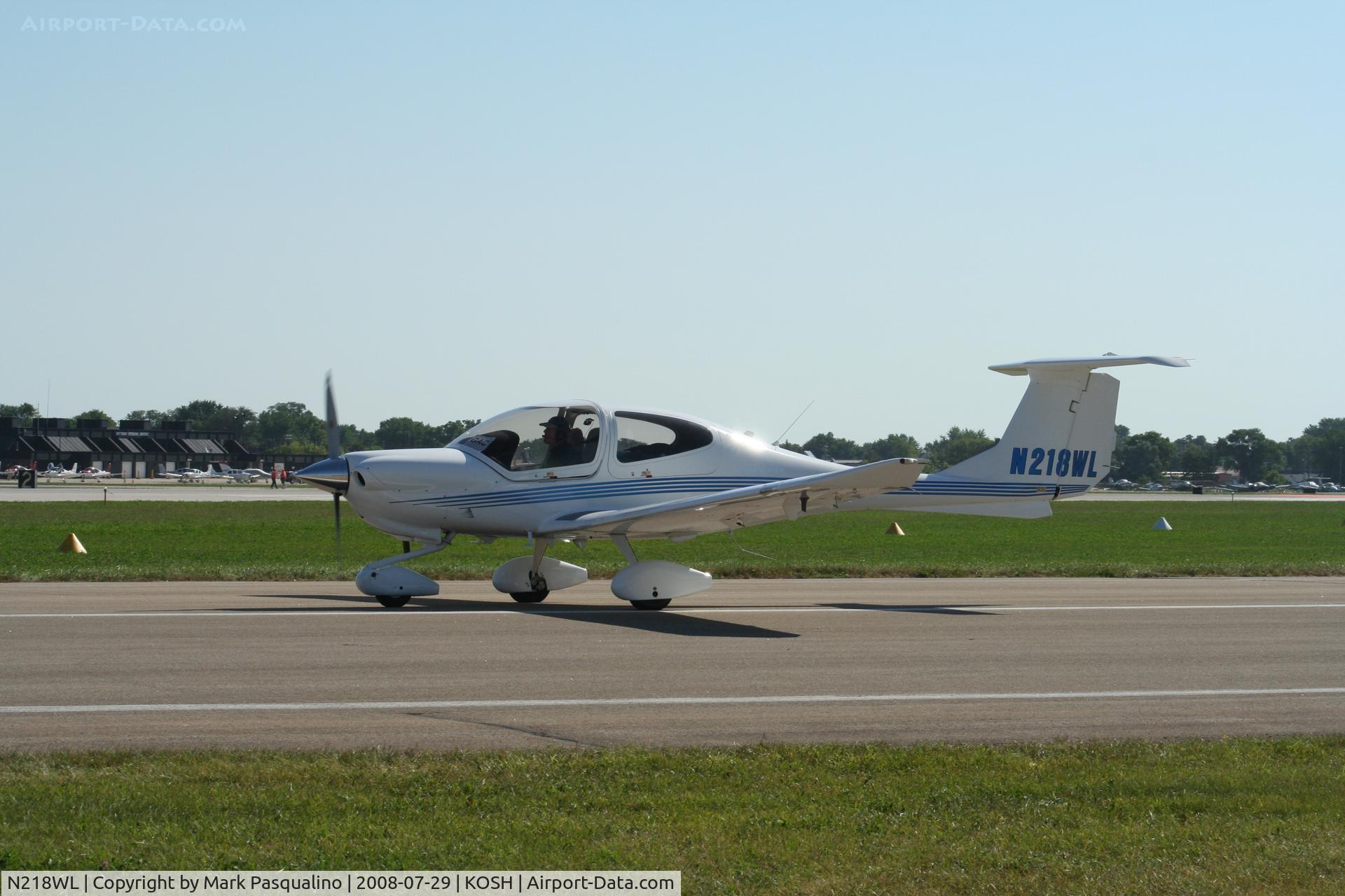 N218WL, 2004 Diamond DA-40 Diamond Star C/N 40.387, DA 40