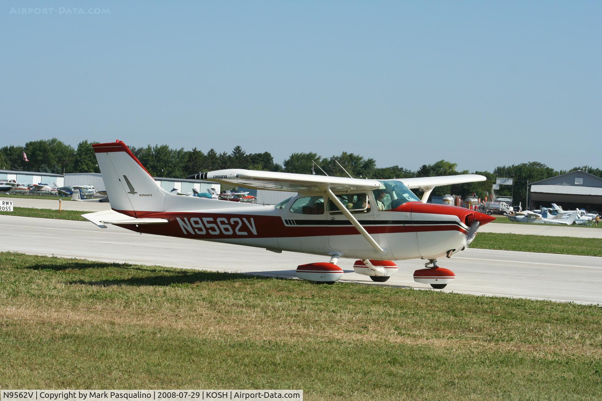 N9562V, 1974 Cessna 172M C/N 17264364, Cessna 172