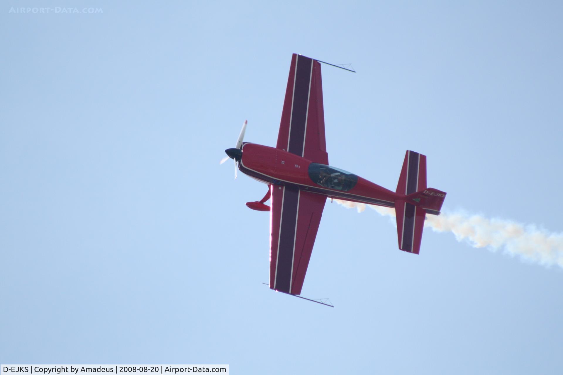 D-EJKS, Extra EA-300S C/N 010, @ Red Bull Air Race Budapest 2008
