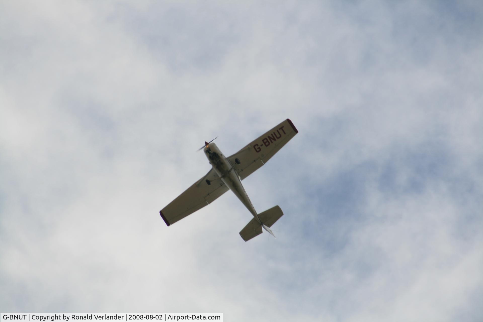 G-BNUT, 1978 Cessna 152 C/N 152-79458, I took this picture over Doddinghurst Essex UK