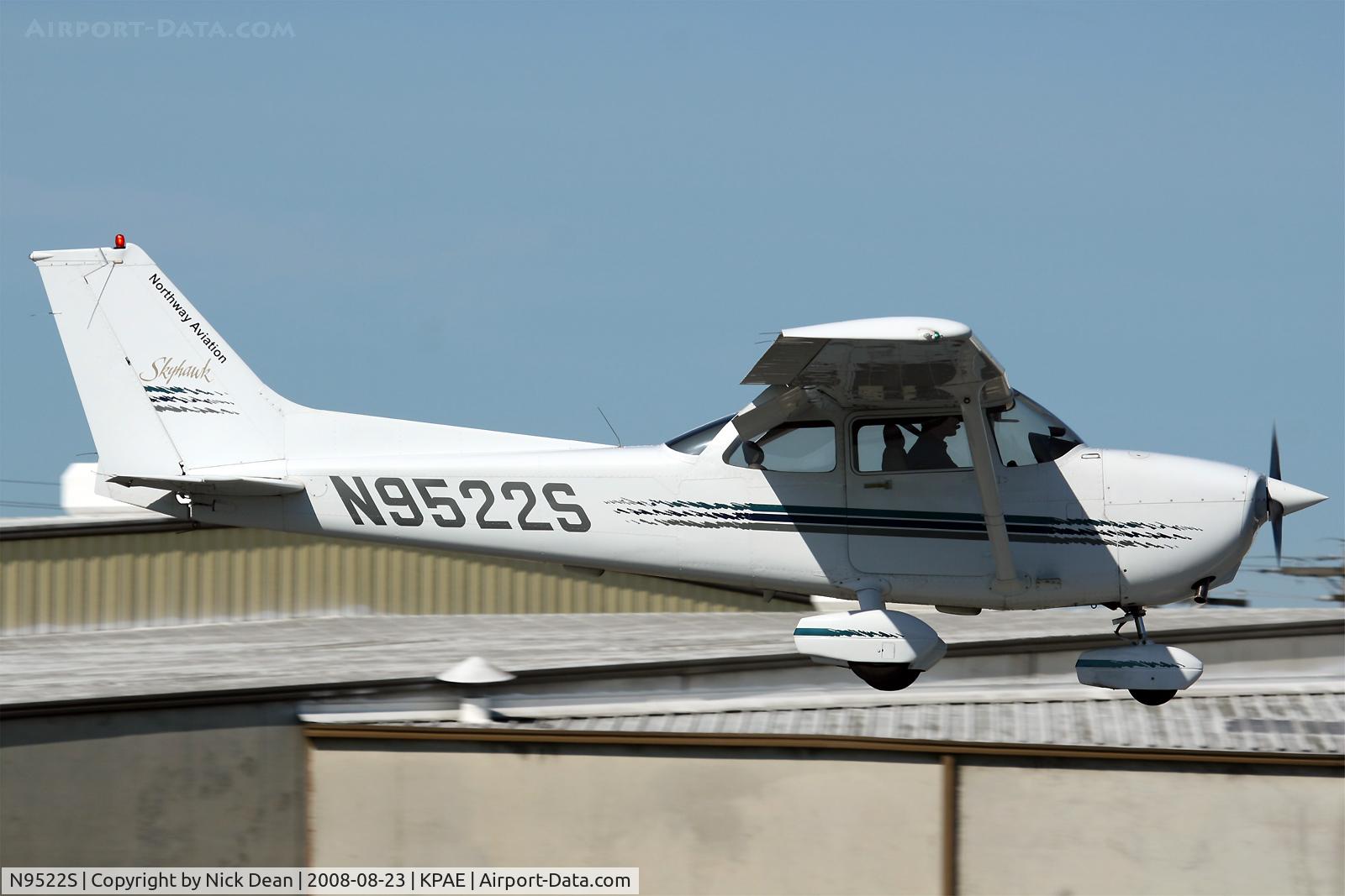 N9522S, 1998 Cessna 172R C/N 17280432, KPAE 34R