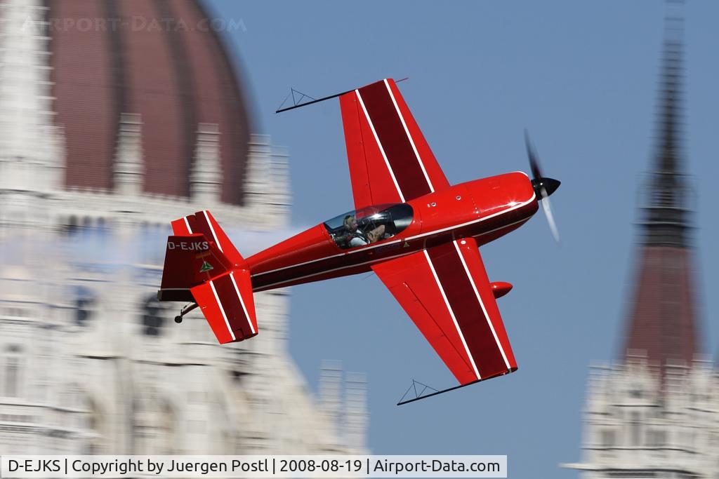 D-EJKS, Extra EA-300S C/N 010, Extra 300S