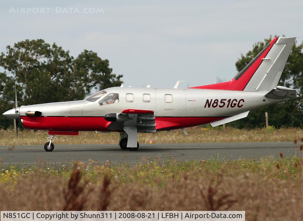 N851GC, 2008 Socata TBM-700 C/N 442, Ready for departure rwy 28