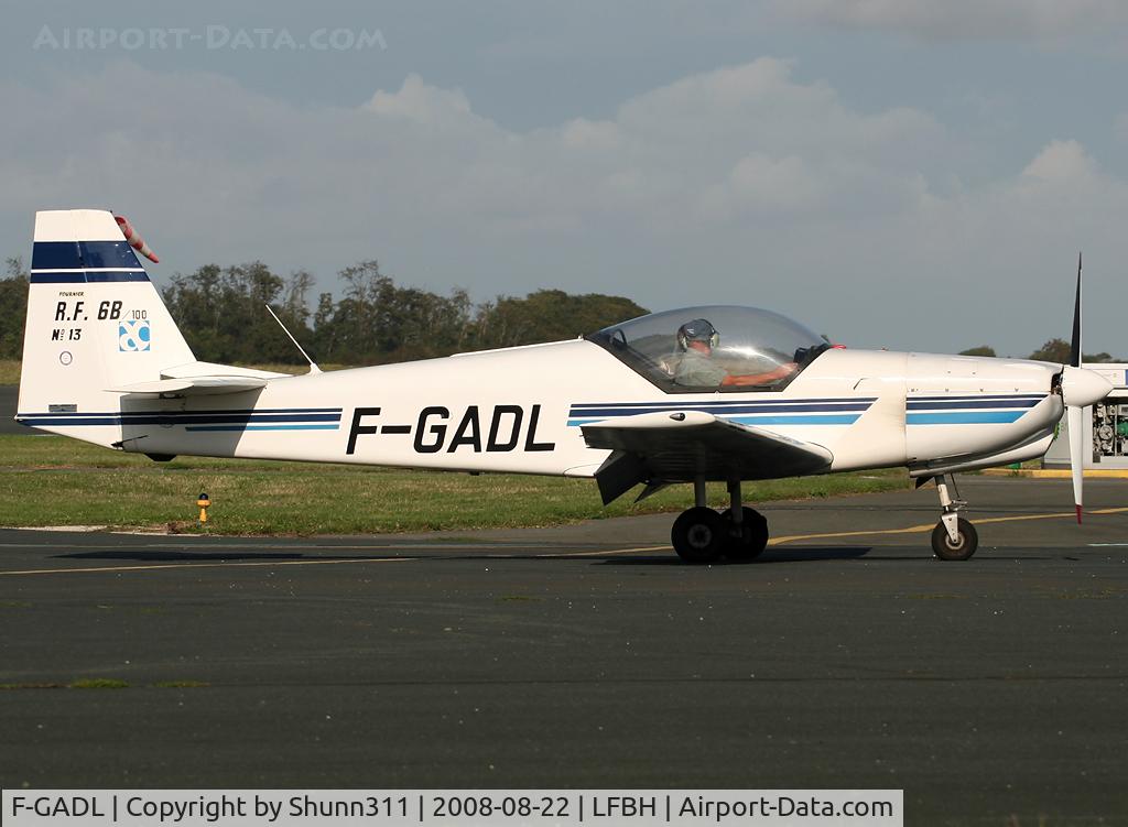 F-GADL, 1976 Fournier RF-6B-100 C/N 13, Arriving from flight...