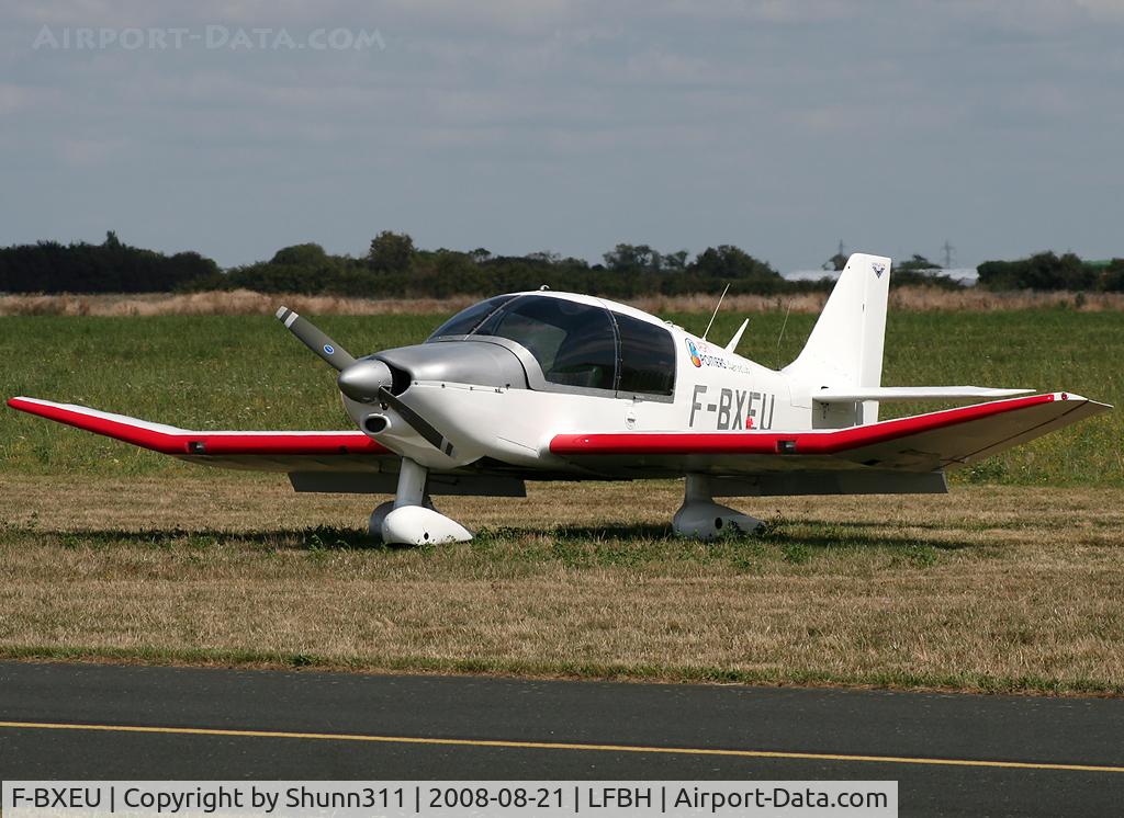F-BXEU, Robin DR-400-140B Major C/N 1023, Parked in the grass for a night stop...