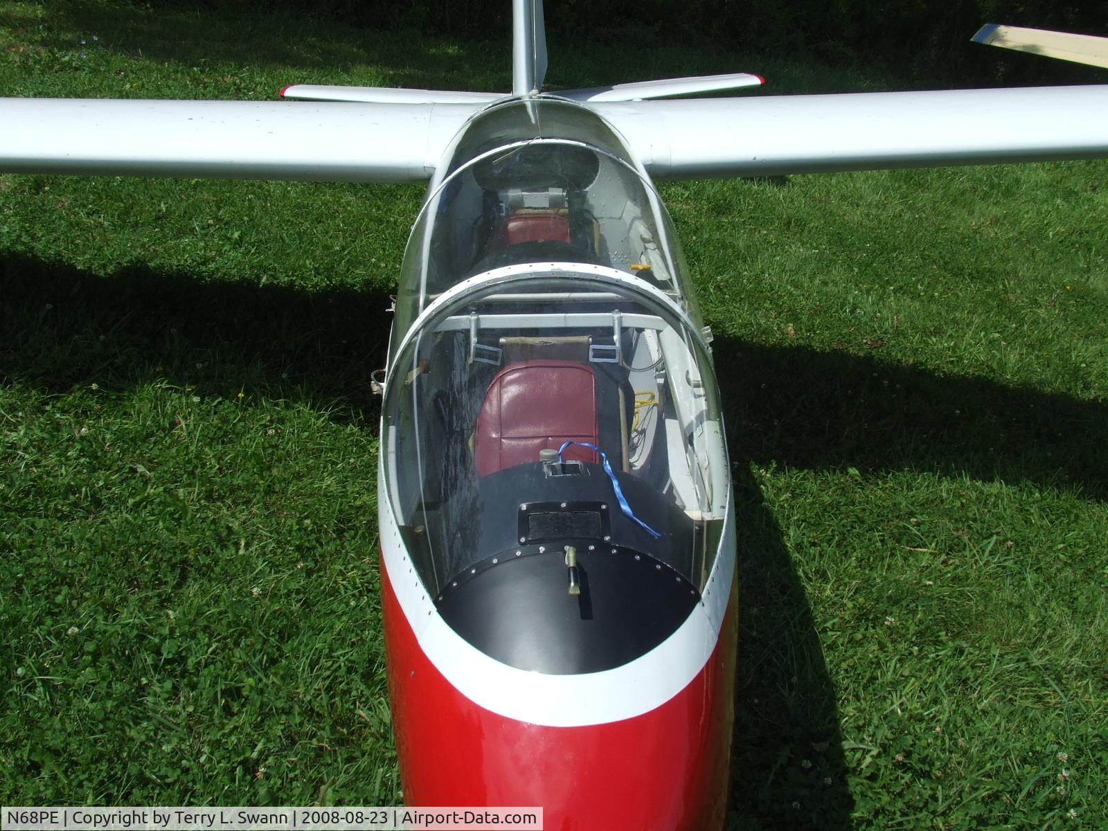 N68PE, Let L-13 Blanik C/N 173160, Cokpit